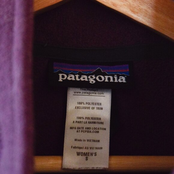 Patagonia fleece zip up sweater - Picture 3 of 4